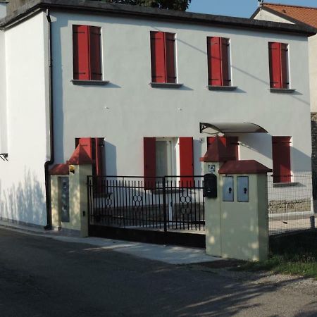 Casa Rossa Apartman Pianzano Kültér fotó