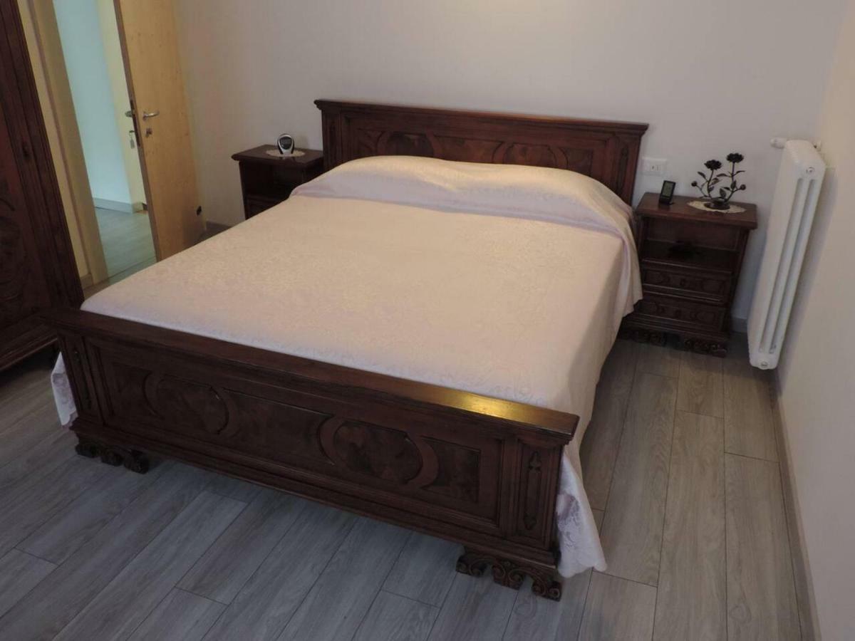Casa Rossa Apartman Pianzano Kültér fotó